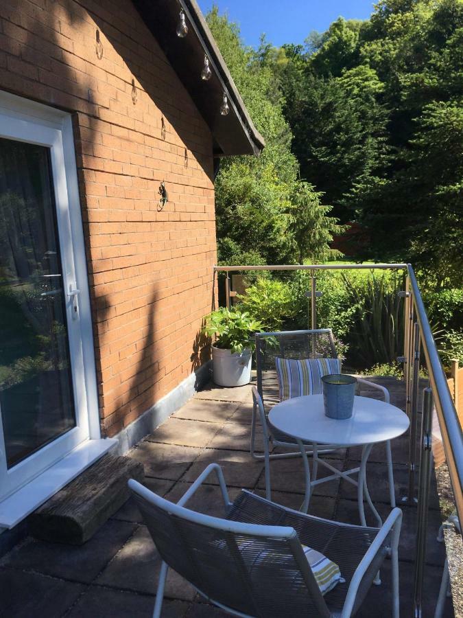 Taigh Na Uillt Hotel Cove  Exterior photo